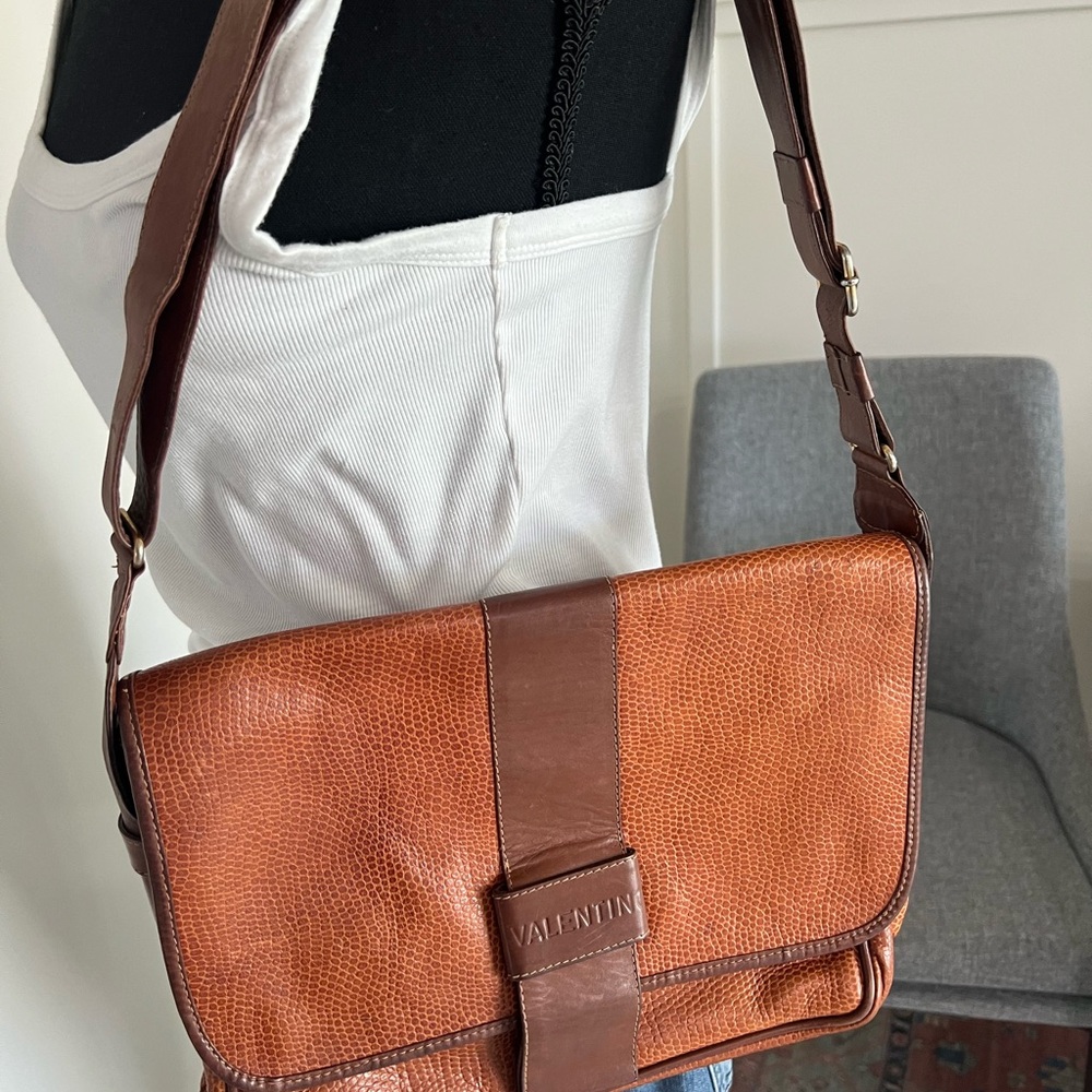 Vintage Mario VALENTINO Italy Brown SNAKE SKIN Crossbody BAG Magnetic Closure